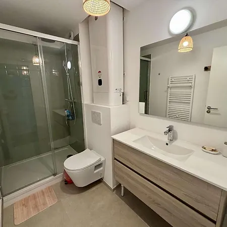 Climatisé Proche - 6 Pers. - Fr-1-845-28 Appartement *